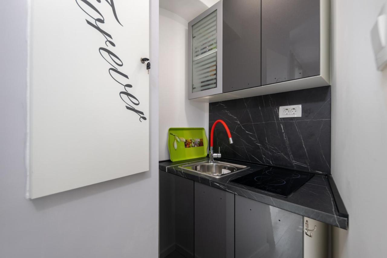 Apartment & Rooms Forever 2 Fiume Esterno foto